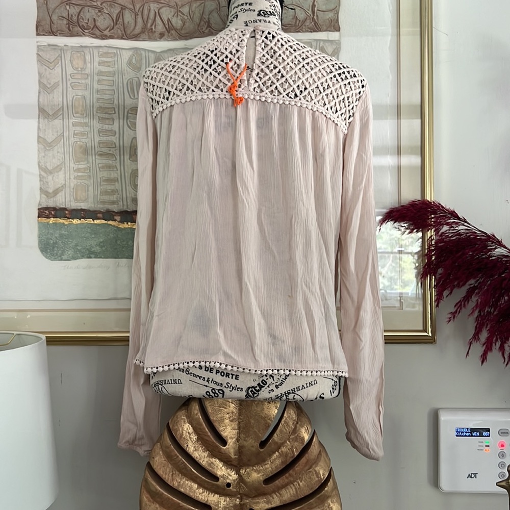 Brand new super dry  long sleeve blouse - Picture 6 of 14